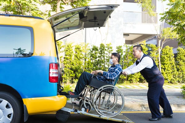 behindertengerechtes fahrzeug